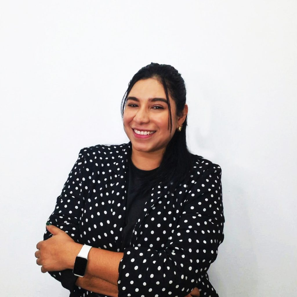 Mariela Fernanda Guirola de Suárez